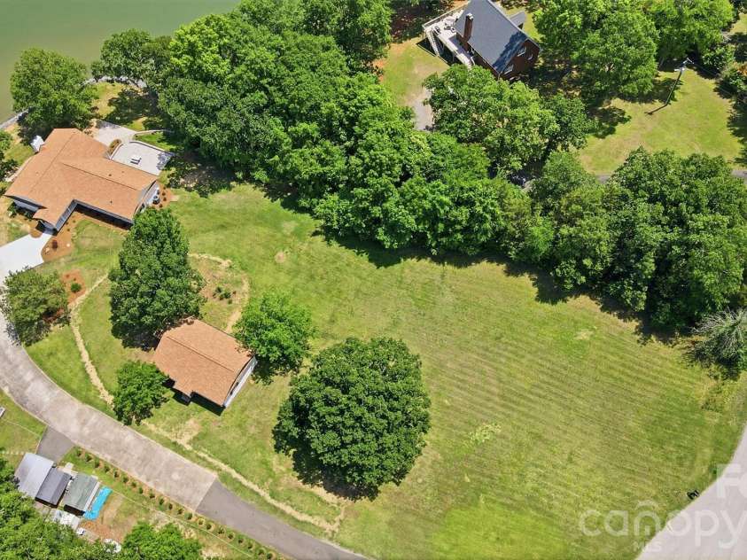 1751 Aragon Beach Road, Rock Hill, SC 29732.  MLS# CAR4387186, YatesRealty ID 30845. 