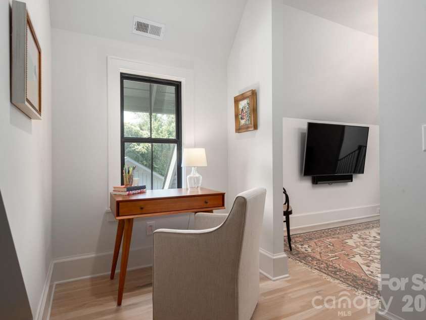 3020 Whiting Avenue, Charlotte, NC 28205.  MLS# CAR4390928, YatesRealty ID 30846. 