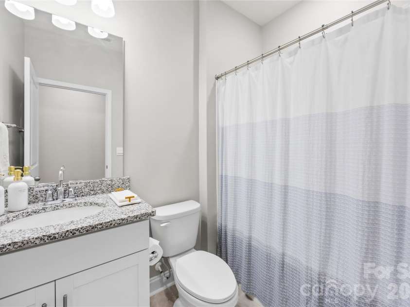 116 Aviendha Lane, Troutman, NC 28166.  MLS# CAR4392002, YatesRealty ID 30849. 1st Floor Full bathroom