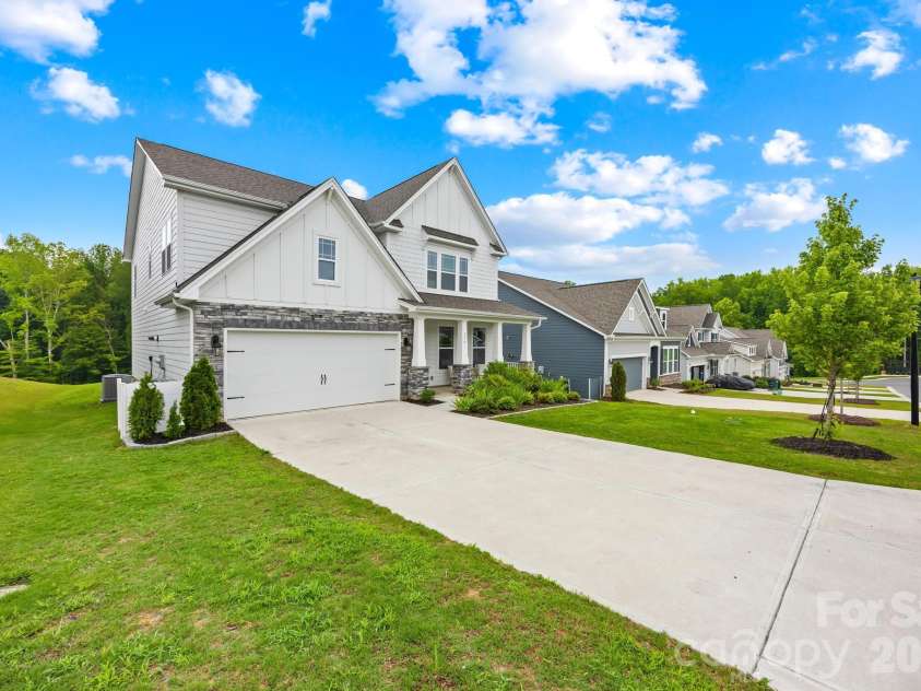 116 Aviendha Lane, Troutman, NC 28166.  MLS# CAR4392002, YatesRealty ID 30849. 