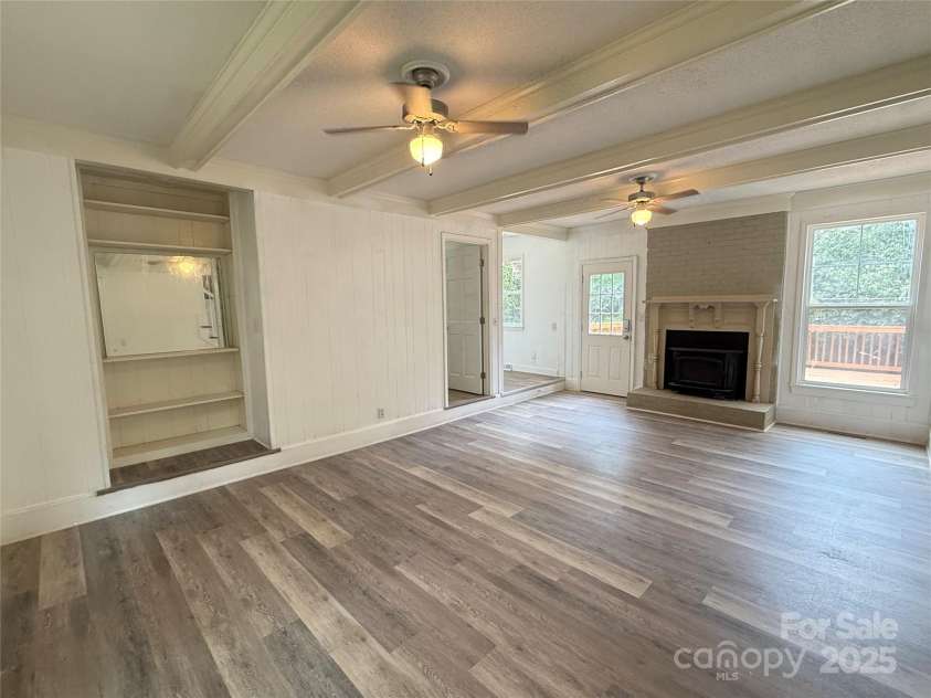 6601 Patchwork Circle, Charlotte, NC 28270.  MLS# CAR4289703, YatesRealty ID 30849. 