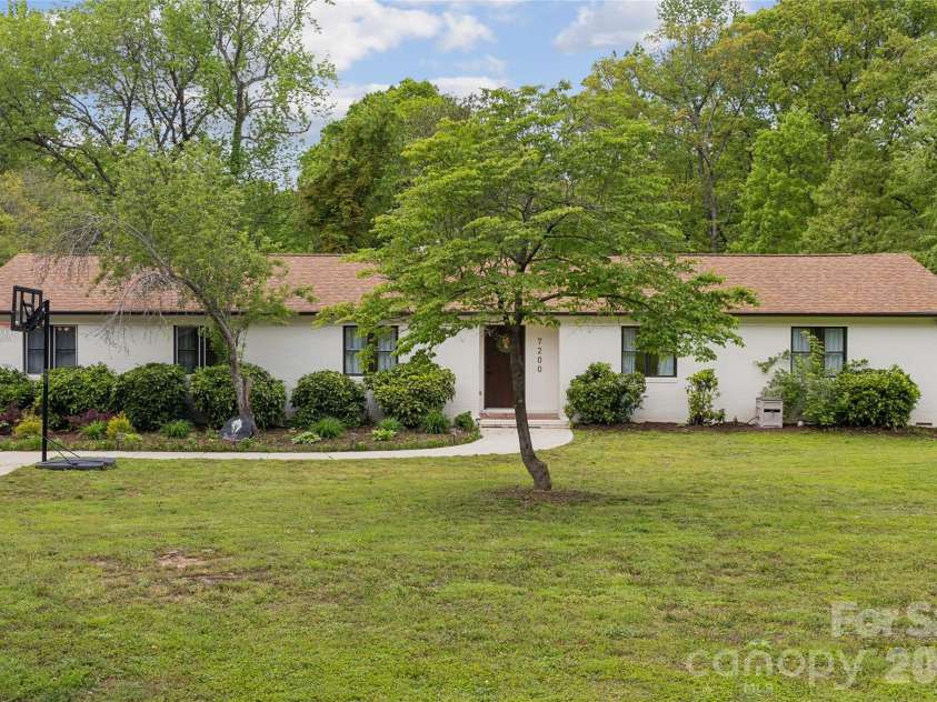 7200 Monroe Road, Charlotte, NC 28212.  MLS# CAR4350692, YatesRealty ID 3085. 