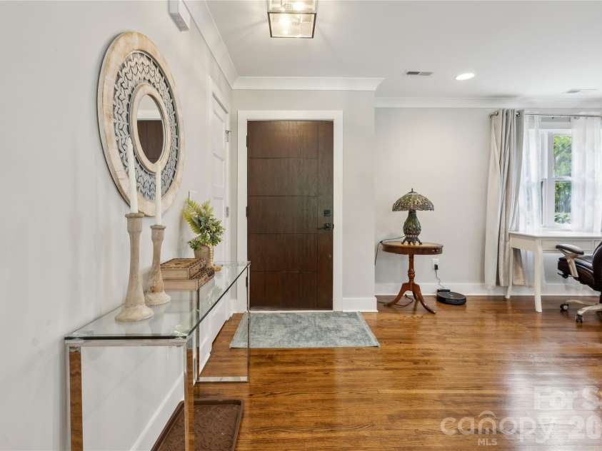 7200 Monroe Road, Charlotte, NC 28212.  MLS# CAR4350692, YatesRealty ID 3085. 