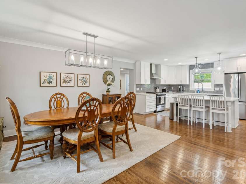 7200 Monroe Road, Charlotte, NC 28212.  MLS# CAR4350692, YatesRealty ID 3085. 