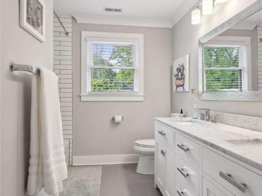 7200 Monroe Road, Charlotte, NC 28212.  MLS# CAR4350692, YatesRealty ID 3085. 