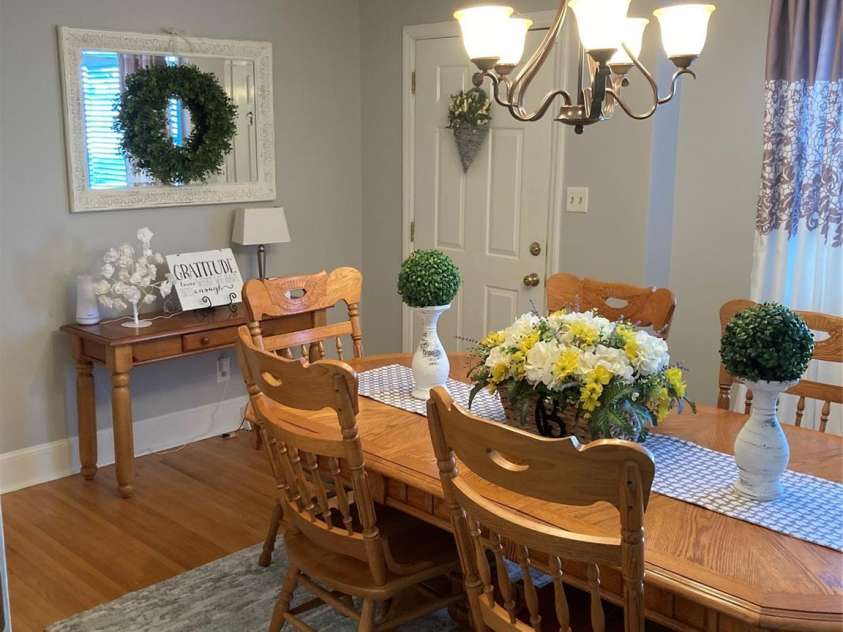 9608 Sunway Drive, Mint Hill, NC 28227.  MLS# CAR4207982, YatesRealty ID 3085. Dining Room