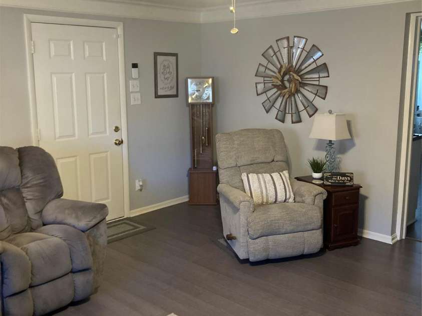 9608 Sunway Drive, Mint Hill, NC 28227.  MLS# CAR4207982, YatesRealty ID 3085. Family Room
