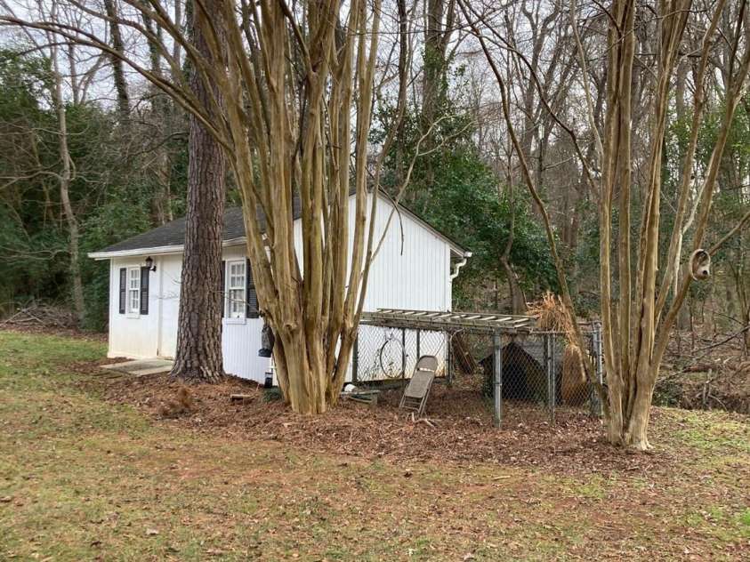 9608 Sunway Drive, Mint Hill, NC 28227.  MLS# CAR4207982, YatesRealty ID 3085. Shed/Dog Lot