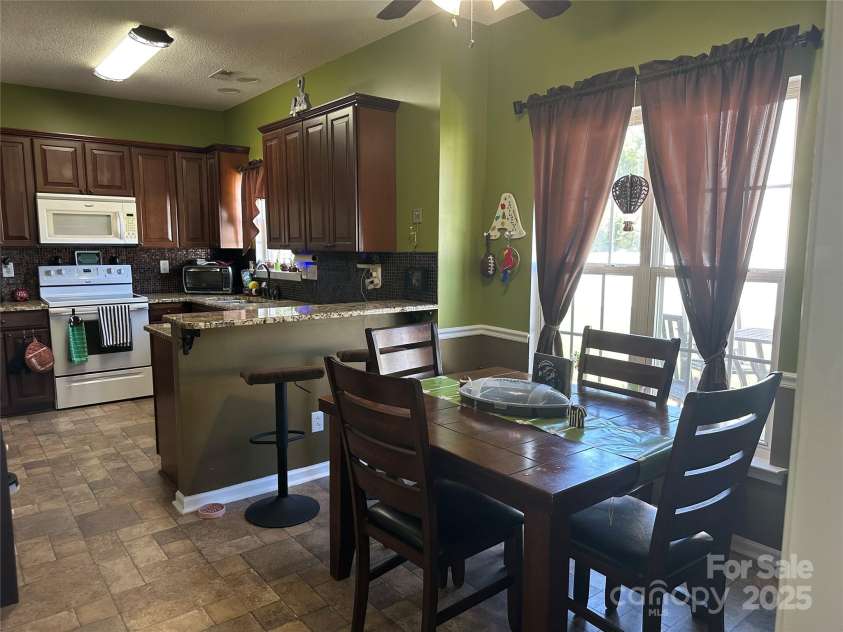 5845 Mahogany Place, Concord, NC 28025.  MLS# CAR4283667, YatesRealty ID 30850. 