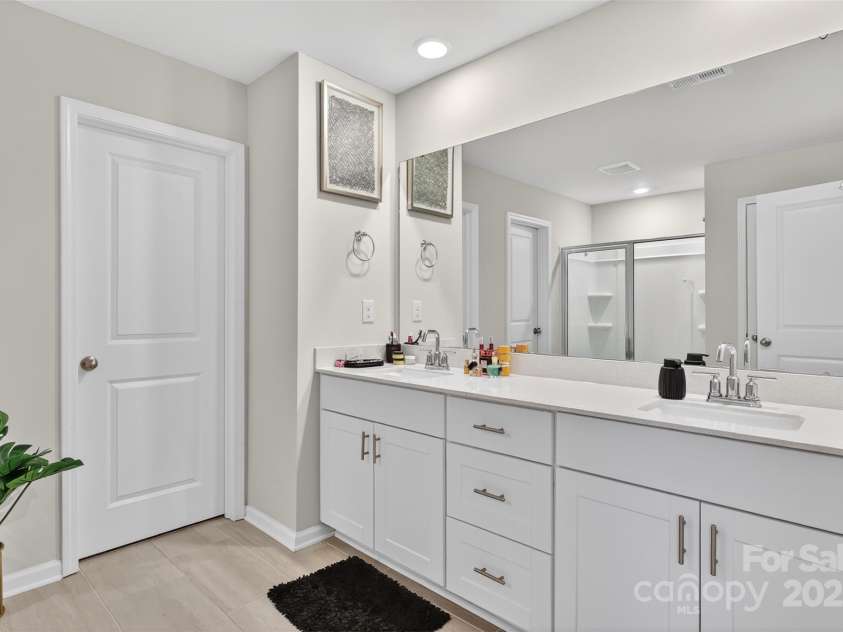 103 Bird Dog Drive, Mooresville, NC 28115.  MLS# CAR4290330, YatesRealty ID 30851. 