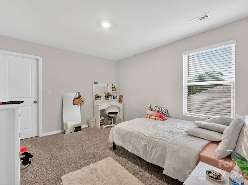 103 Bird Dog Drive, Mooresville, NC 28115.  MLS# CAR4290330, YatesRealty ID 30851. 