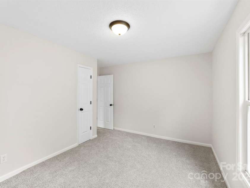 204 Live Oak Avenue, Belmont, NC 28012.  MLS# CAR4282561, YatesRealty ID 30852. 