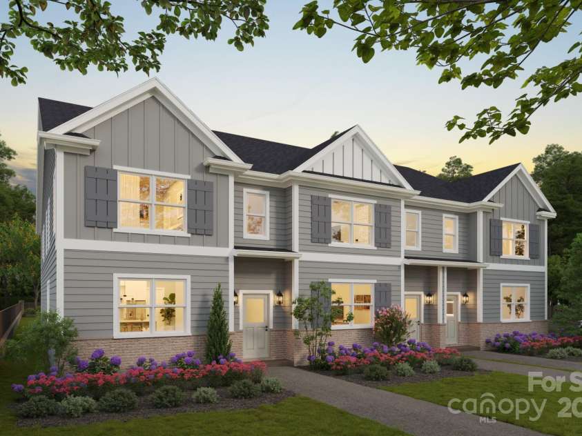 4638 Dogwood Place, Charlotte, NC 28212.  MLS# CAR4268784, YatesRealty ID 30853. Front