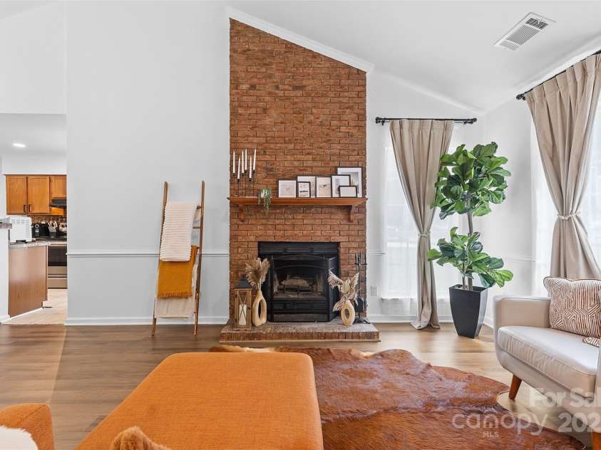 6201 Sunbridge Court, Charlotte, NC 28269.  MLS# CAR4259061, YatesRealty ID 30856. 