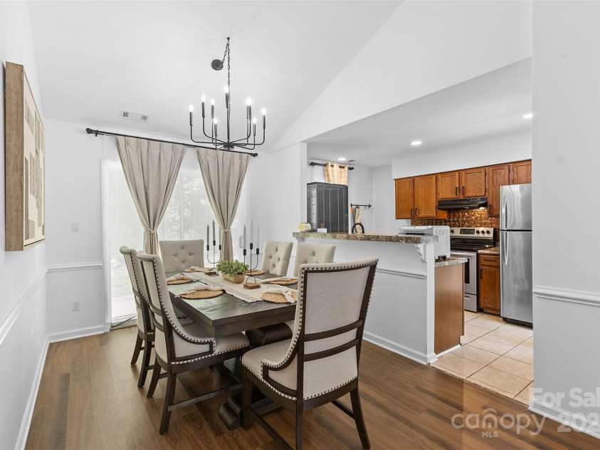 6201 Sunbridge Court, Charlotte, NC 28269.  MLS# CAR4259061, YatesRealty ID 30856. 