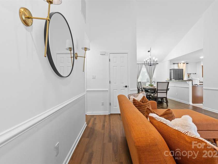 6201 Sunbridge Court, Charlotte, NC 28269.  MLS# CAR4259061, YatesRealty ID 30856. 