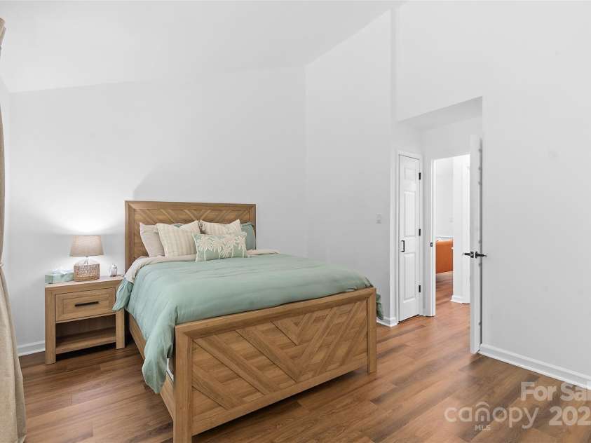 6201 Sunbridge Court, Charlotte, NC 28269.  MLS# CAR4259061, YatesRealty ID 30856. 