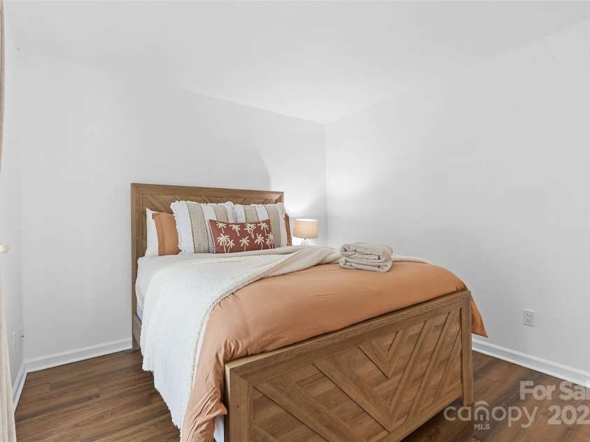 6201 Sunbridge Court, Charlotte, NC 28269.  MLS# CAR4259061, YatesRealty ID 30856. 
