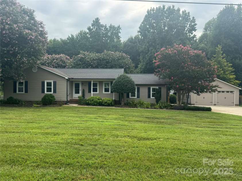 2225 Barger Road, Salisbury, NC 28146.  MLS# CAR4288090, YatesRealty ID 30857. 
