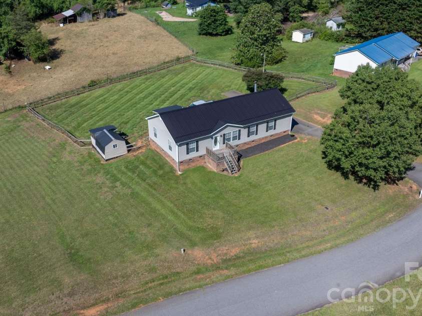 3015 Farm Pond Lane, Granite Falls, NC 28630.  MLS# CAR4391849, YatesRealty ID 30857. 
