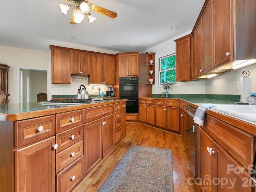 154 Chestnut Lane, Cedar Mountain, NC 28718.  MLS# CAR4388442, YatesRealty ID 30858. 