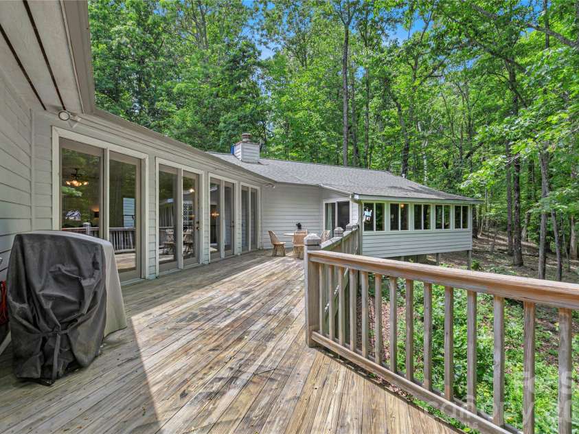 154 Chestnut Lane, Cedar Mountain, NC 28718.  MLS# CAR4388442, YatesRealty ID 30858. 