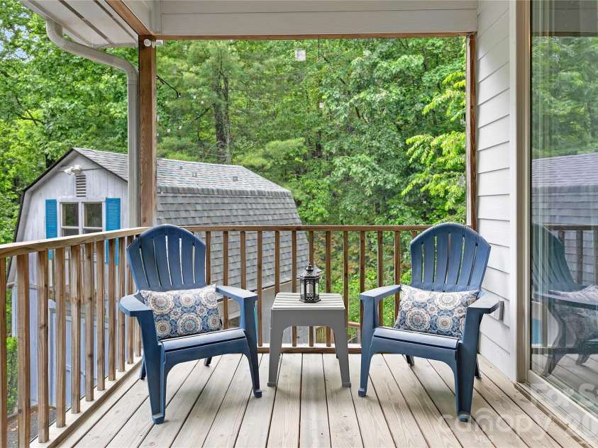 154 Chestnut Lane, Cedar Mountain, NC 28718.  MLS# CAR4388442, YatesRealty ID 30858. Screen porch