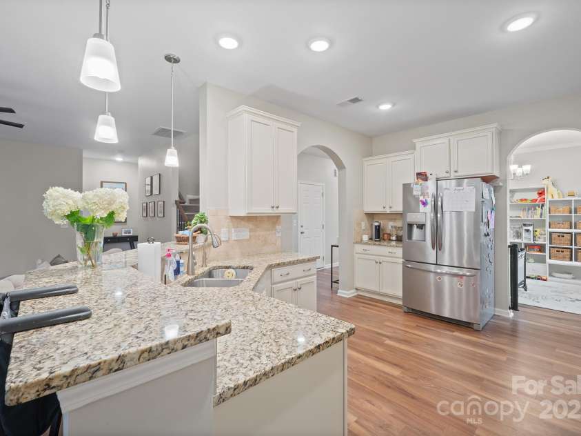 177 Falls Cove Drive, Troutman, NC 28166.  MLS# CAR4290056, YatesRealty ID 30858. 