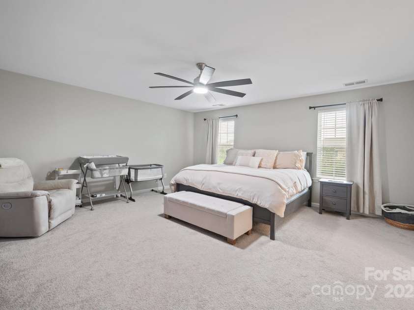 177 Falls Cove Drive, Troutman, NC 28166.  MLS# CAR4290056, YatesRealty ID 30858. 