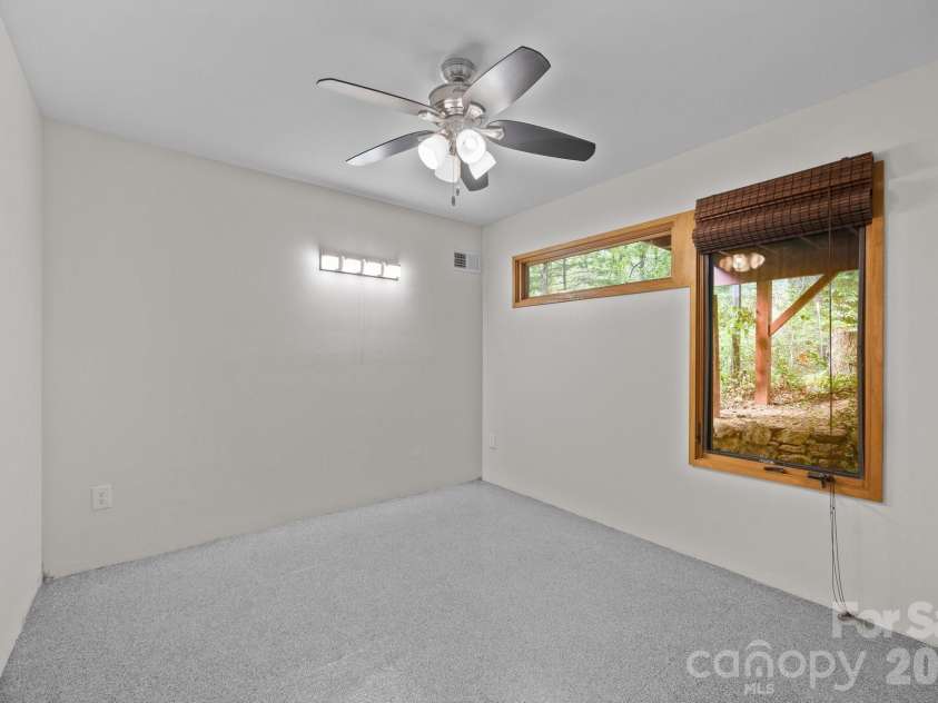 27 Rosebud Lane, Fairview, NC 28730.  MLS# CAR4352014, YatesRealty ID 3086. 
