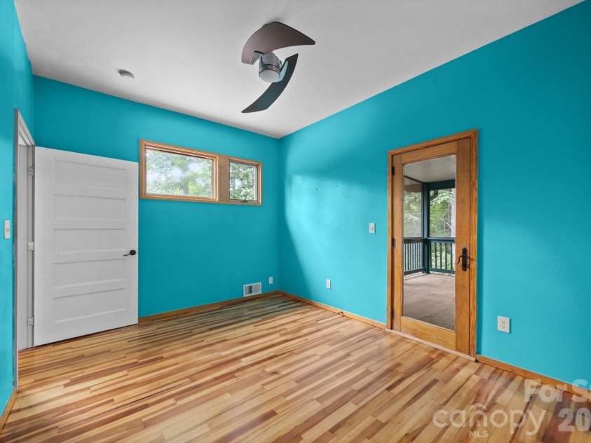 27 Rosebud Lane, Fairview, NC 28730.  MLS# CAR4352014, YatesRealty ID 3086. 