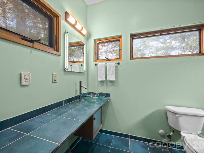 27 Rosebud Lane, Fairview, NC 28730.  MLS# CAR4352014, YatesRealty ID 3086. 