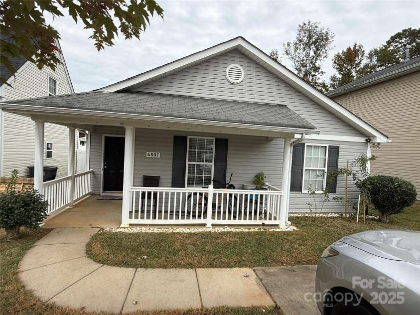 6807 Jamison Lane, Charlotte, NC 28269.  MLS# CAR4317327, YatesRealty ID 3086. 