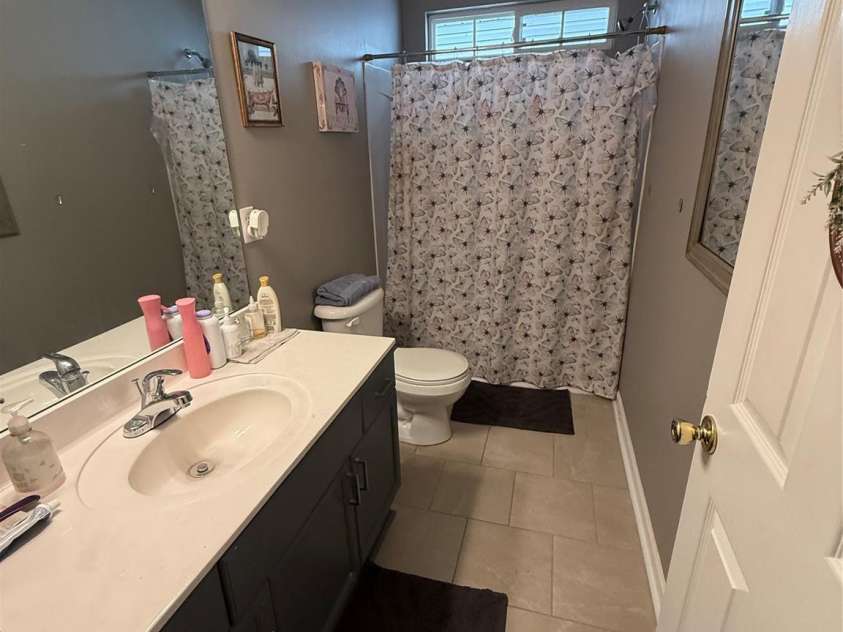 6807 Jamison Lane, Charlotte, NC 28269.  MLS# CAR4317327, YatesRealty ID 3086. 