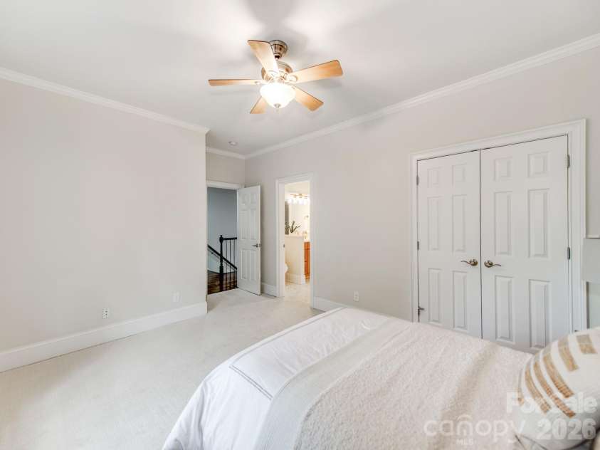 2907 Park Road, Charlotte, NC 28209.  MLS# CAR4390579, YatesRealty ID 30860. 