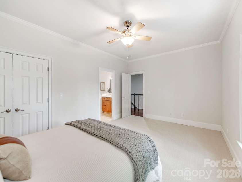 2907 Park Road, Charlotte, NC 28209.  MLS# CAR4390579, YatesRealty ID 30860. 