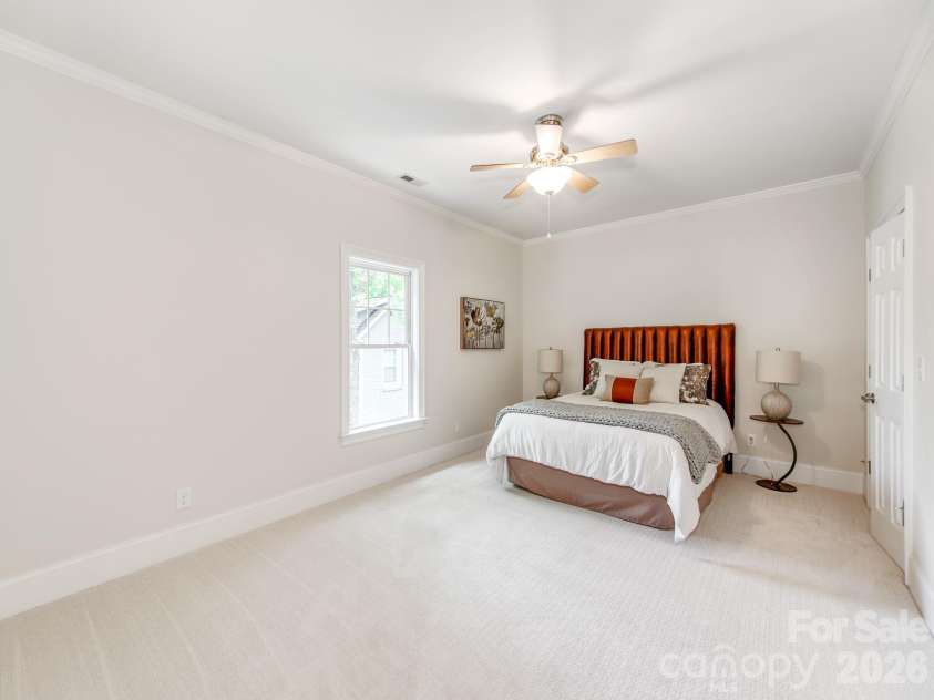 2907 Park Road, Charlotte, NC 28209.  MLS# CAR4390579, YatesRealty ID 30860. 