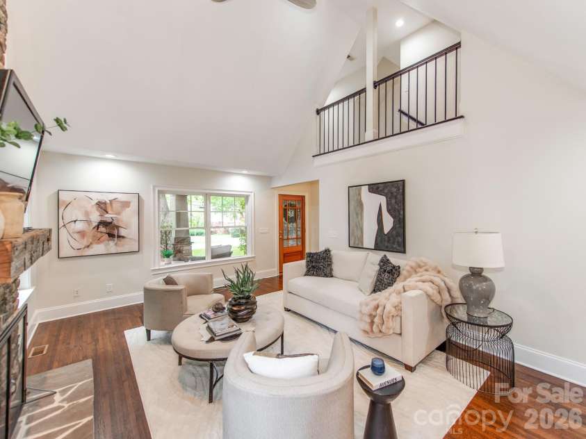 2907 Park Road, Charlotte, NC 28209.  MLS# CAR4390579, YatesRealty ID 30860. Family Room View 2