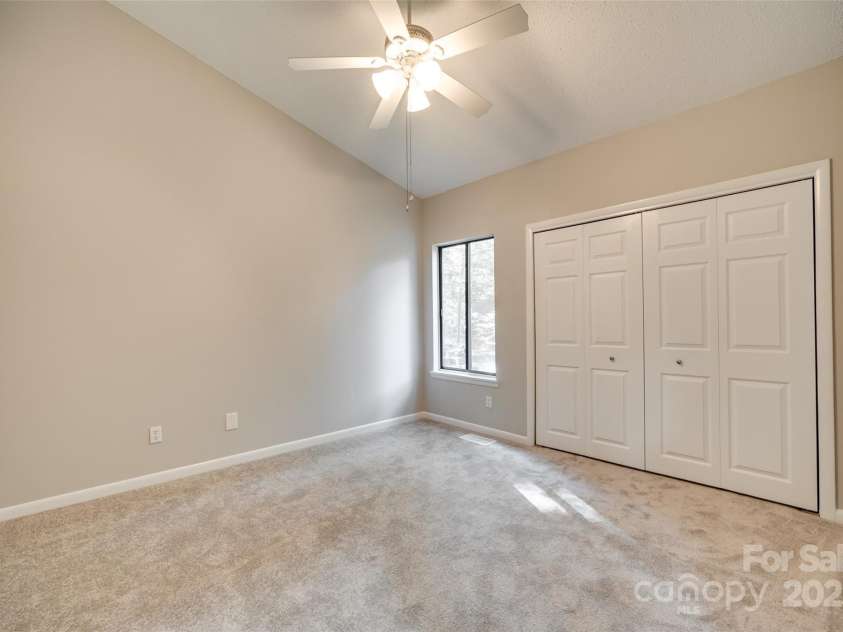 173 Greenridge Road, Lake Wylie, SC 29710.  MLS# CAR4252173, YatesRealty ID 30862. 