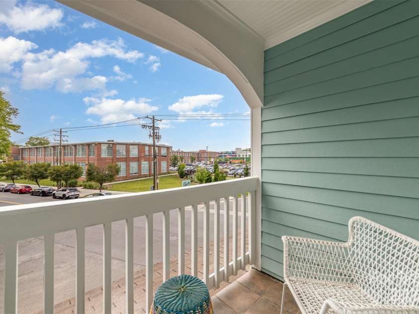 501 Mercury Street, Charlotte, NC 28205.  MLS# CAR4271317, YatesRealty ID 30863. 