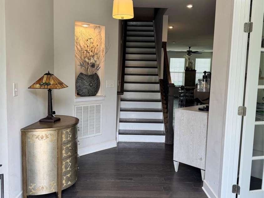 6622 Brighton Park Drive, Mint Hill, NC 28227.  MLS# CAR4389051, YatesRealty ID 30864. Foyer