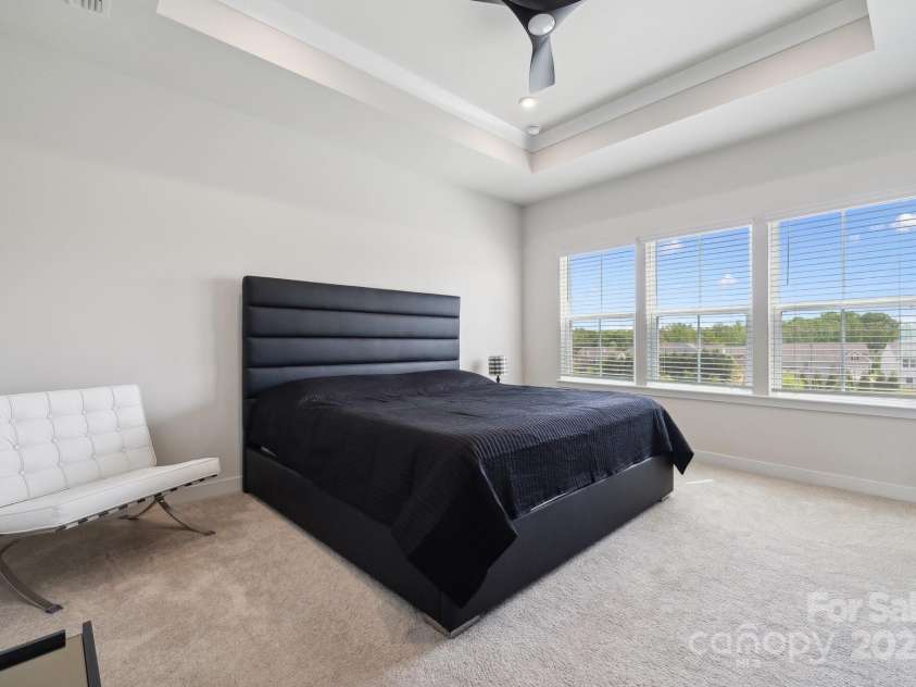 9823 Oaklawn Boulevard, Huntersville, NC 28078.  MLS# CAR4251168, YatesRealty ID 30866. 