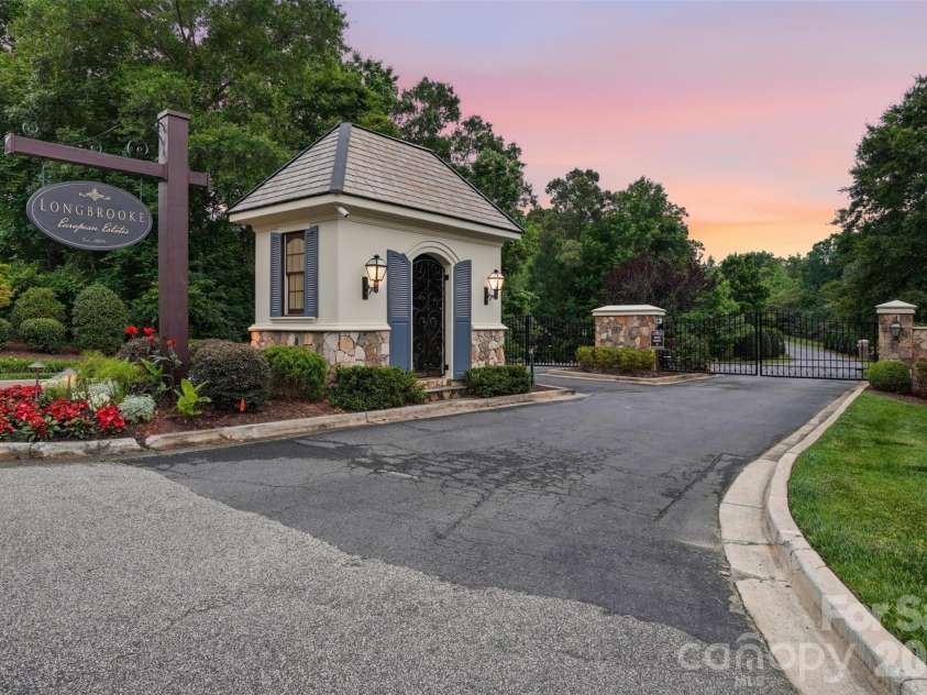 7434 Barrington Ridge Drive, Indian Land, SC 29707.  MLS# CAR4376962, YatesRealty ID 30867. 