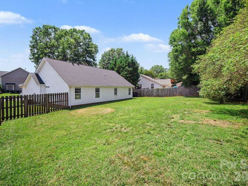 132 Brookhollow Drive, Mount Holly, NC 28120.  MLS# CAR4392675, YatesRealty ID 30868. 