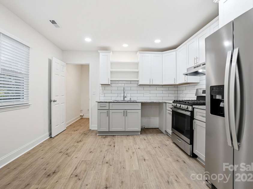 10200 Atchinson Drive, Mint Hill, NC 28227.  MLS# CAR4316126, YatesRealty ID 3087. Dishwasher will be installed.