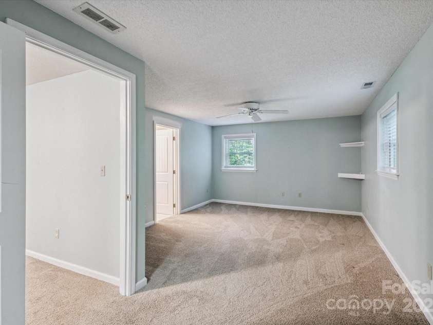 104 Britton Avenue, Hendersonville, NC 28791.  MLS# CAR4273610, YatesRealty ID 3087. 