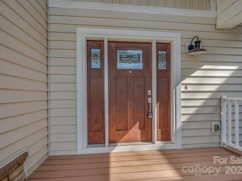 240 Persimmon Hill Drive, Columbus, NC 28722.  MLS# CAR4232321, YatesRealty ID 3087. 