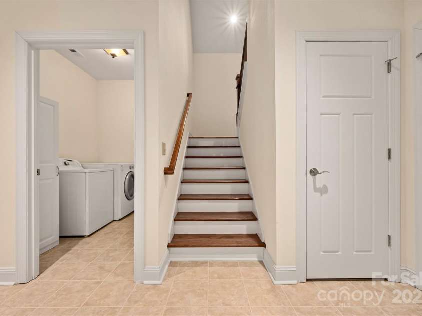 240 Persimmon Hill Drive, Columbus, NC 28722.  MLS# CAR4232321, YatesRealty ID 3087. 