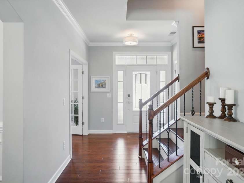 16831 Alydar Commons Lane, Charlotte, NC 28278.  MLS# CAR4256339, YatesRealty ID 30870. 