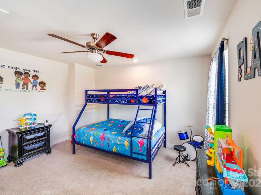 10412 Dalton Woods Court, Huntersville, NC 28078.  MLS# CAR4274231, YatesRealty ID 30871. Good size secondary bedrooms